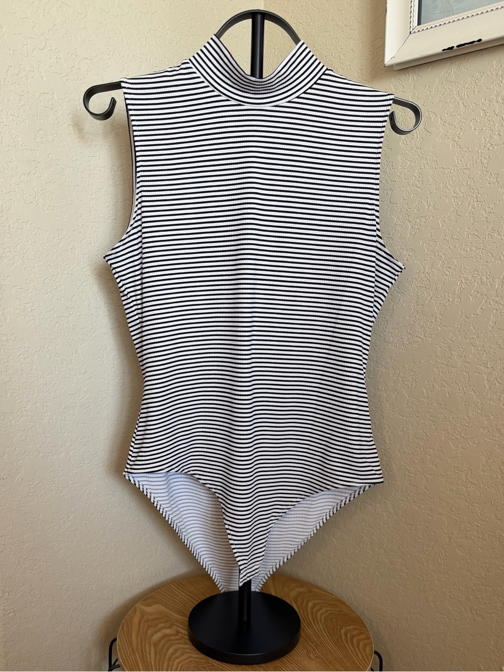 LARGE H&M Black & White Striped Mock Neck Sleeveless Bodysuit Tank